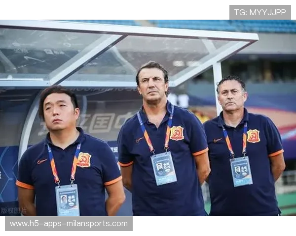 主教练更迭对球队短期表现影响分析，主教练转会